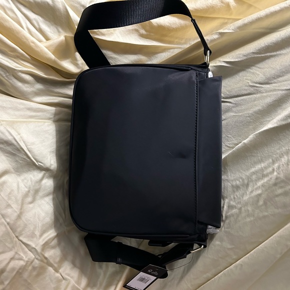 Karl Lagerfeld purse - Picture 2 of 3